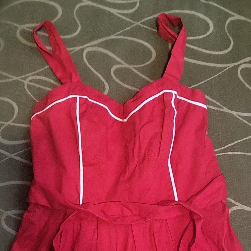 Modern Love Red Dress - Picture 3 of 9